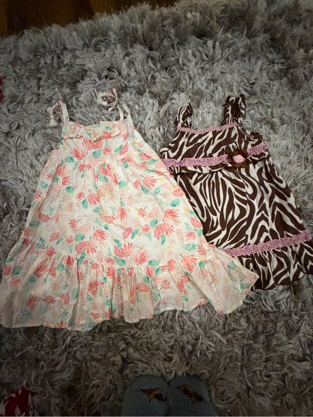 2 sundresses baby girl: Pink & Mint Floral & giraffe with pink trim